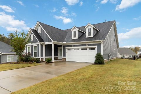 909 Kayla Court sold home in Southstone, Matthews, NC