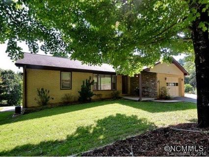 159 Amble Lane sold home in Hodge Hill Acres, Fletcher, NC