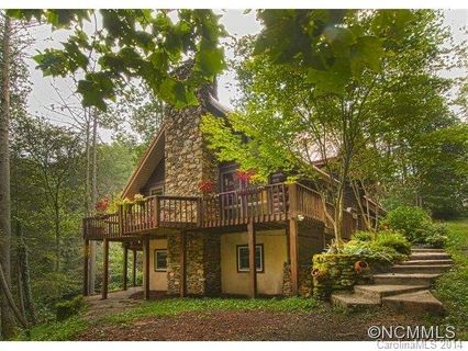 301 Charleston Harbor Drive sold home in Falls Landing, Saluda, NC