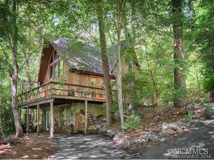 145 Travis Road sold home in Oak Forest, Cullowhee, NC