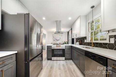 7315 Palmetto Court sold home in Chestnut Lake, Charlotte, NC