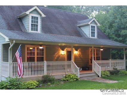 226 Hawthorne Drive