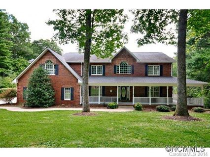 38 Franklin Farm Rd sold home in Franklin Farm, Fletcher, NC