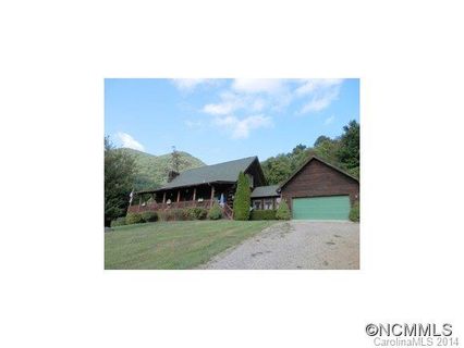 501 Raccoon Pointe