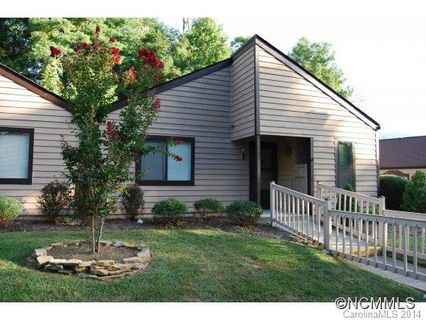 8 Woodlands Drive sold home in Woodlands, Black Mountain, NC