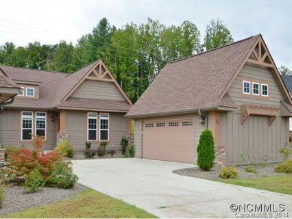 25 Foxtail Court sold home in Foxchase, Hendersonville, NC
