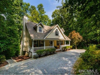 17 Ravenwood Lane