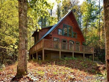 26 Widgeon Way sold home in Grand View Estates, Whittier, NC