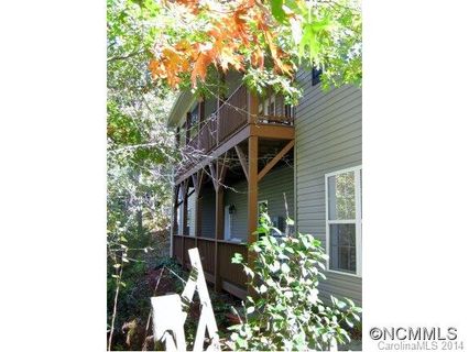 100 Pheasant Ridge Rd sold home in Pheasant Ridge, Fairview, NC