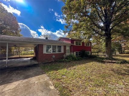 1910 Midwood Drive