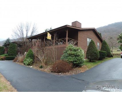 95 Hillcrest Road sold home in Hillcrest Villas, Maggie Valley, NC