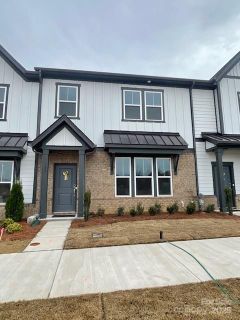 105 Silver Fleet Drive