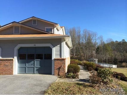 36 Lakeview Court