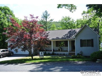1100 Deer Park Lake Road sold home in Deer Park Lake, Spruce Pine, NC