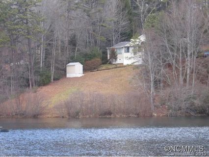 66 Laurel Lakeshore Drive
