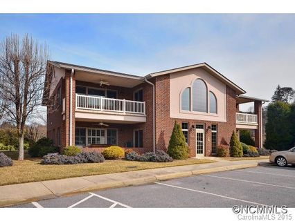 1465 S Lakeshore Dr sold home in Lakemont Condominium, Lake Junaluska, NC