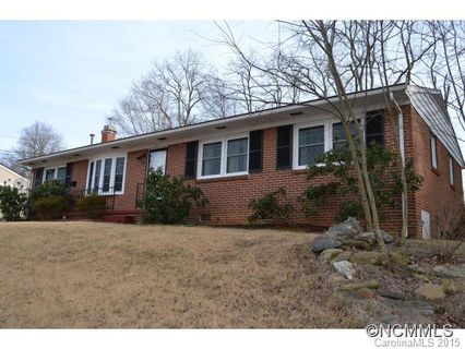 75 Skyview Terrace