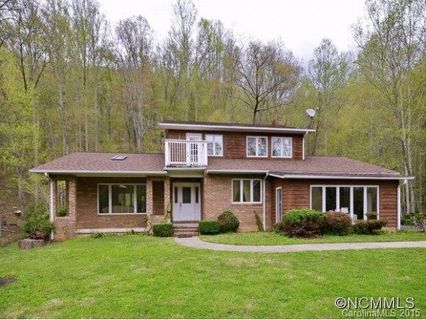 26 Indian Knob Road