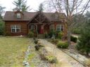 215 Whites Lake Boulevard sold home in Saluda, SC