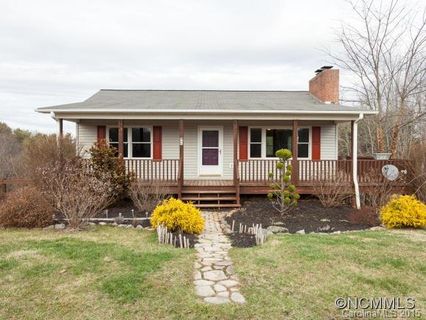 18 Chapel Hill Place