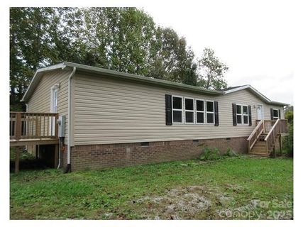 123 Josiah Lane