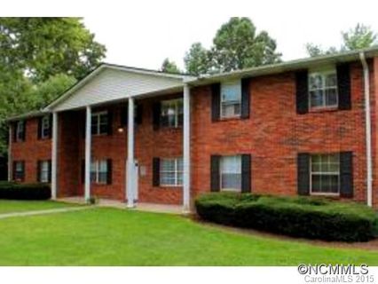 102 Falling Waters Road Unit 3