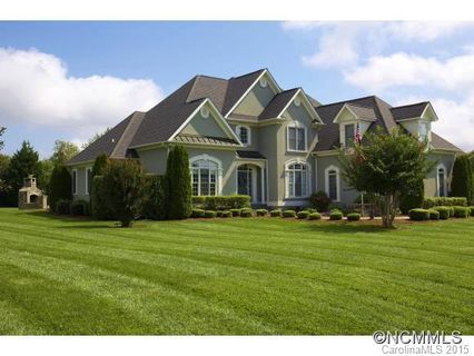 261 Benton Farms Lane sold home in Woodbridge, Horse Shoe, NC