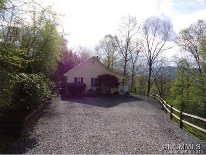 442 Beechwood Dr