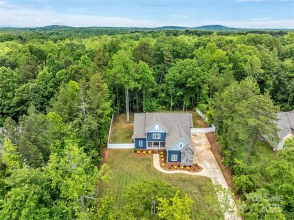 1622 Hunters Place Road sold home in Hunters Place, York, SC