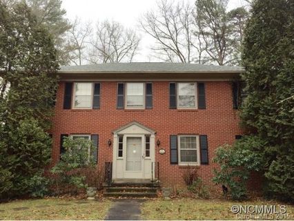 27 Shorewood Dr sold home in Beaver Lake, Asheville, NC
