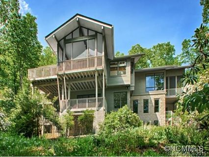Previously sold for $550,000