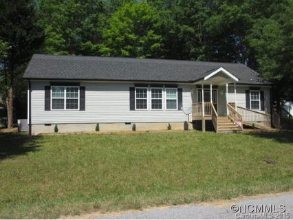 49 East Meadow Lane