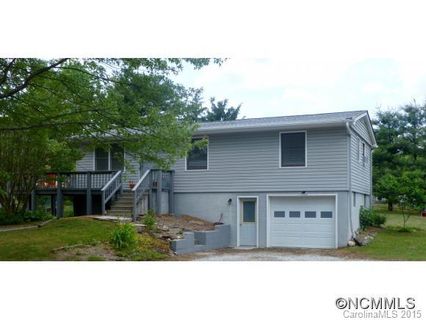 1179 Runway Drive sold home in Fairfields, Hendersonville, NC