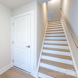 1530 Levy Way
