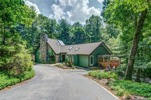 23 West Black Oak Drive sold home in The Forest, Asheville, NC