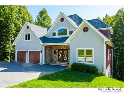 3012 Hickory Nut Trail