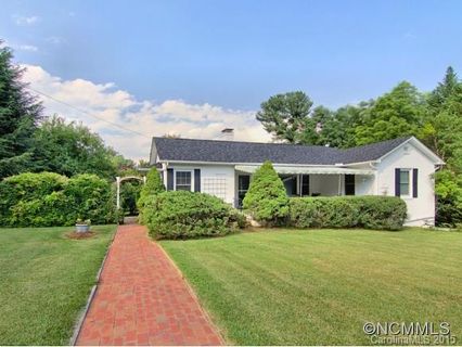 1126 Highland Avenue sold home in Hyman Heights, Hendersonville, NC
