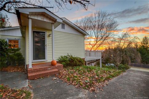 92 Sunset Drive sold home in Albermarle Park, Asheville, NC