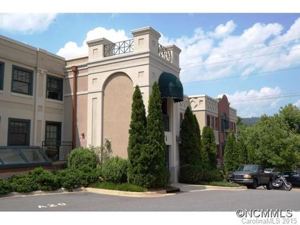 37 Hiawassee W203 sold home in Central, Asheville, NC