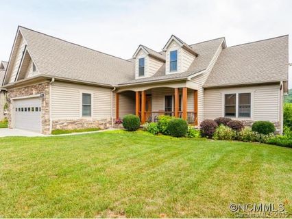50 Driftstone Circle sold home in River Crest, Arden, NC