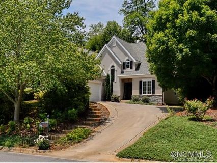 11 Clovelly Way