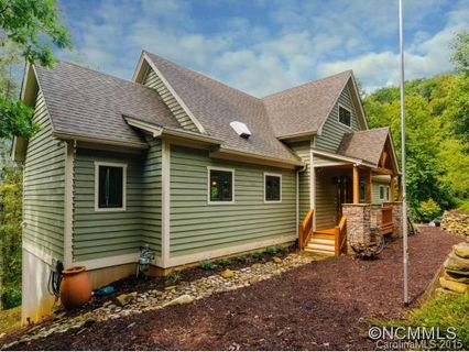 61 Garland Drive sold home in White Oak Ridge, Asheville, NC