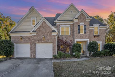 4901 Riverview Drive sold home in Rocky River Crossing, Harrisburg, NC