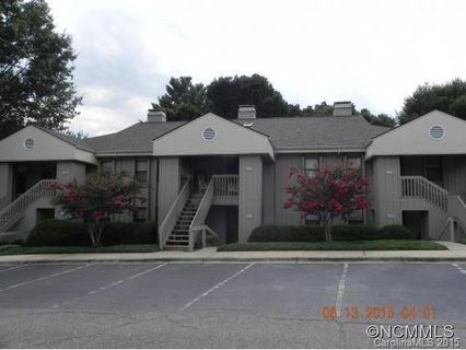 1003 Abbey Circle