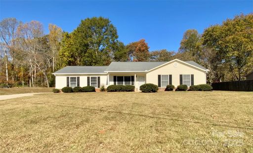344 Aqua Drive sold home in Forest Lake Acres, Forest City, NC