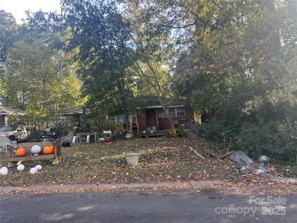 1314 Cortland Road sold home in Selwyn Park, Charlotte, NC