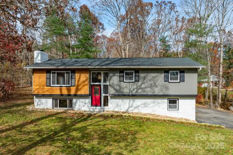47 Pensacola Avenue sold home in Mountain Heights, Arden, NC