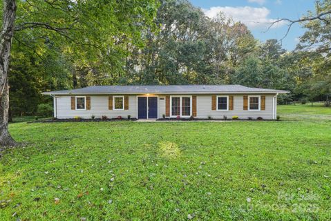6622 Brushwood Drive