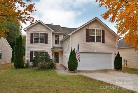 9010 Pembroke Court sold home in Clairemont, Fort Mill, SC