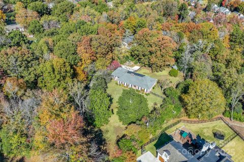 125 Great Oaks Lane